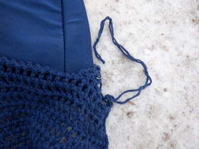 Ääntä eristävä tummansininen korvahuppu FULL