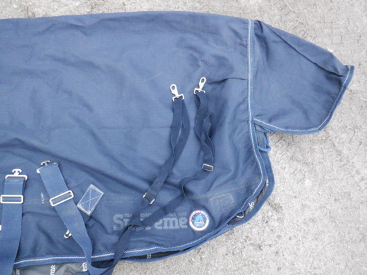 Horzen tummansininen highneck sadeloimi  105/115 cm