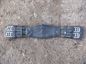 Nahkainen Fairfield musta koulusatulavyö 60 cm