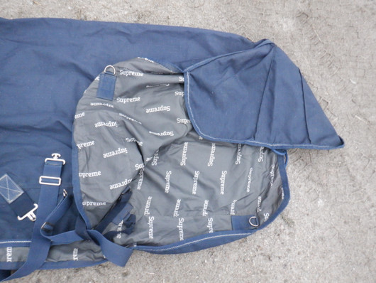 Horzen tummansininen highneck sadeloimi  105/115 cm