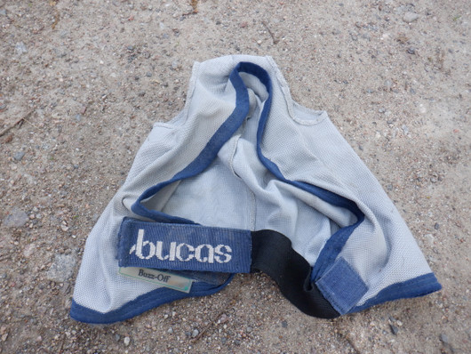 Bucas harmaa ötökkähuppu COB/pieni FULL??