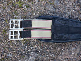 Musta hieman anatominen neopreeni/sympatex satulavyö joustoilla 90 cm