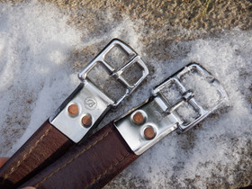 Bates ruskeat, venymättömät jalustinremmit 135 cm