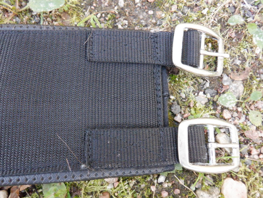 Musta neopreeninen mahavyö esim. ratsastusvyöhön 70 cm