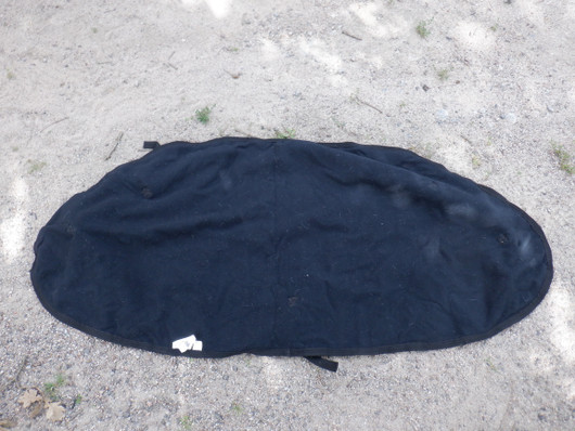 Musta fleecevuorellinen loimen kaulakappale FULL