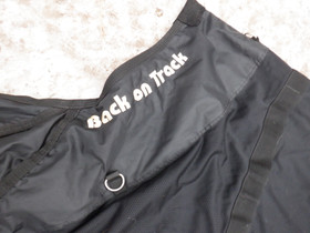 Back On Track musta verkkoloimi 145 cm