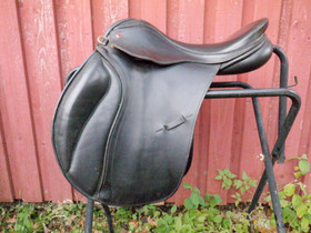 Albion Selecta yleissatula, leveys W istuin 16,5 tuumaa (isohko)