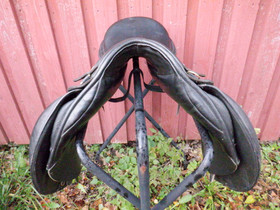 Albion Selecta yleissatula, leveys W istuin 16,5 tuumaa (isohko)