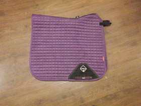 LeMieux tummanliila koulusatulahuopa FULL