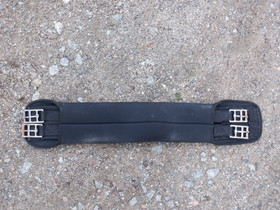 Neopreeninen musta koulusatulavyö 60 cm joustoilla