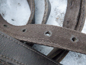 Jalustinremmit, tummanruskeat nylonvahvikkeilla 150 cm