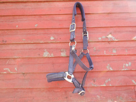 Sininen riimu niska- ja turpapehmusteella, FULL