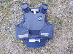 Sininen turvaliivi, lasten M koko (hyvin pienen oloinen?)