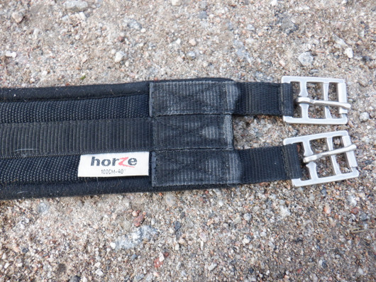Horzen musta nyloinen satulavyö 100 cm