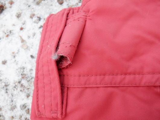 Punaiset waterproof toppahousut pieni M