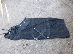 Musta Back On Track verkkoloimi 145 cm