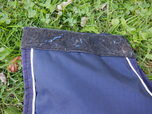 Topparatsastusloimi n. 200-250 g, tummansininen 135 cm