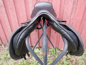 Cliff Barnsby yleissatula, 15 tuumaa, leveys 5