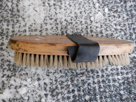 Luonnonmateriaalinen pehmeä harja 