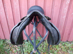 Cliff Barnsby Pro Seat koulusatula, leveys 5, istuin isohko 17 tuumaa