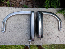 Turvajalustimet kumilenkeillä, eri paria, toinen 11 cm ja toinen 12 cm