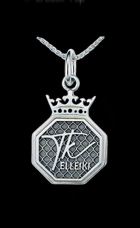 Ei Leiki -riipus iso