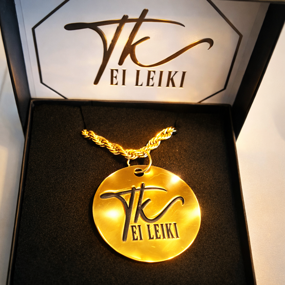 Pyöreä Ei Leiki -kullattu riipus ketjulla (+treenikassi) 