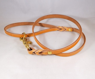 Punottu lyhyt nahkahihna