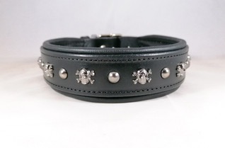 Pääkallopanta soljella