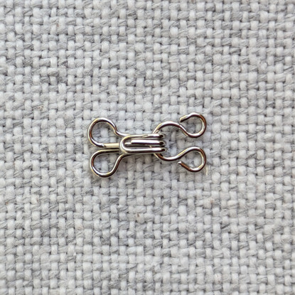 hooks, 5 pairs