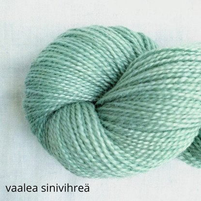 Pentti worsted yarn, dyed, different colors