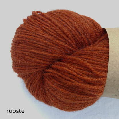 Elsa wool yarn, colored