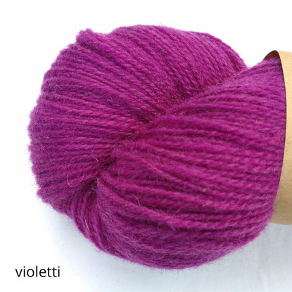 Elsa wool yarn, colored