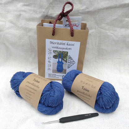crocheting packet (pattern in Finnish)