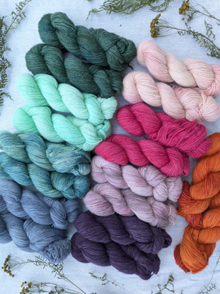 Elvi alpaca yarn hand dyed
