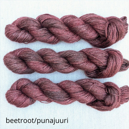 Pentti worsted yarn, hand dyed