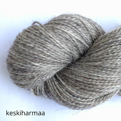 Elsa wool yarn, undyed
