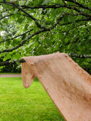 Mansikkakerma scarf pattern (in Finnish)