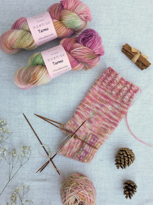 Tarmo wool sock yarn, hand dyed