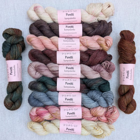 Pentti worsted yarn, hand dyed