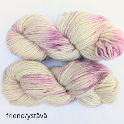 Unelma fluffy lamb´s wool yarn, hand dyed