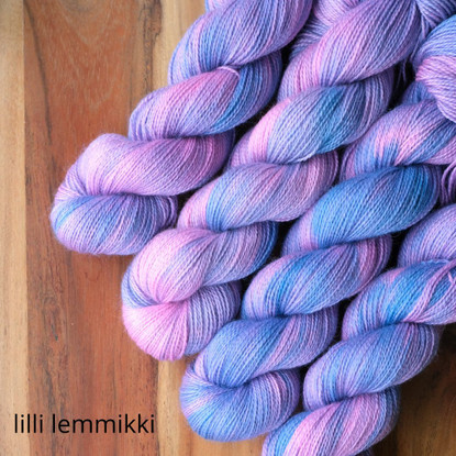 Wilhelmi  worsted yarn, hand dyed