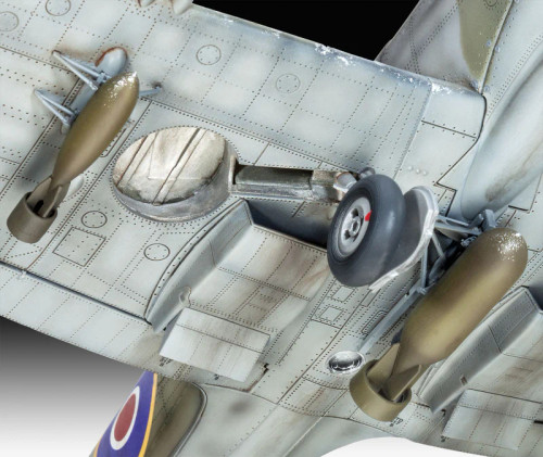 Revell 1/32 Supermarine Spitfire Mk.IXc