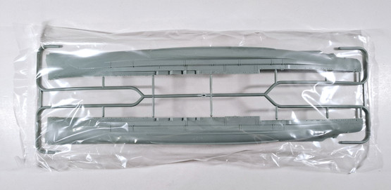 KÄYTETTY Academy 1/350 Queen Elizabeth Class H.M.S. Warspite
