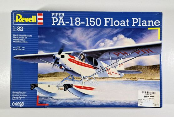 KÄYTETTY Revell 1/32 Piper PA-18-150 Float Plane
