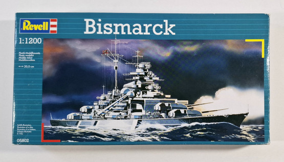 KÄYTETTY Revell 1/1200 Bismarck