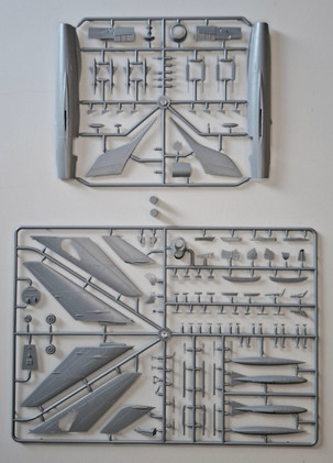 KÄYTETTY KP 1/72 Mikojan-Gurjevič MiG-19PM 