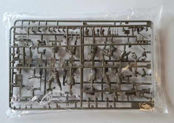 KÄYTETTY Tamiya 1/35 U.S. Gun & Mortar Team Set