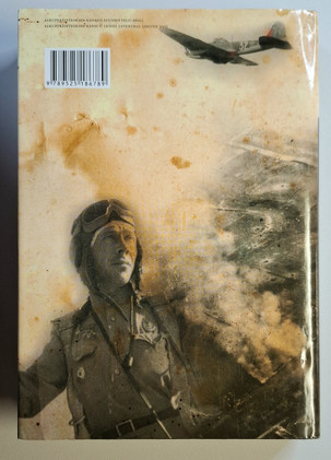 KÄYTETTY Vasili B. Emelianenko - Sturmovik-lentäjä -kirja