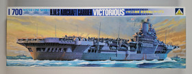 KÄYTETTY Aoshima 1/700 H.M.S. Aircraft Carrier Victorious